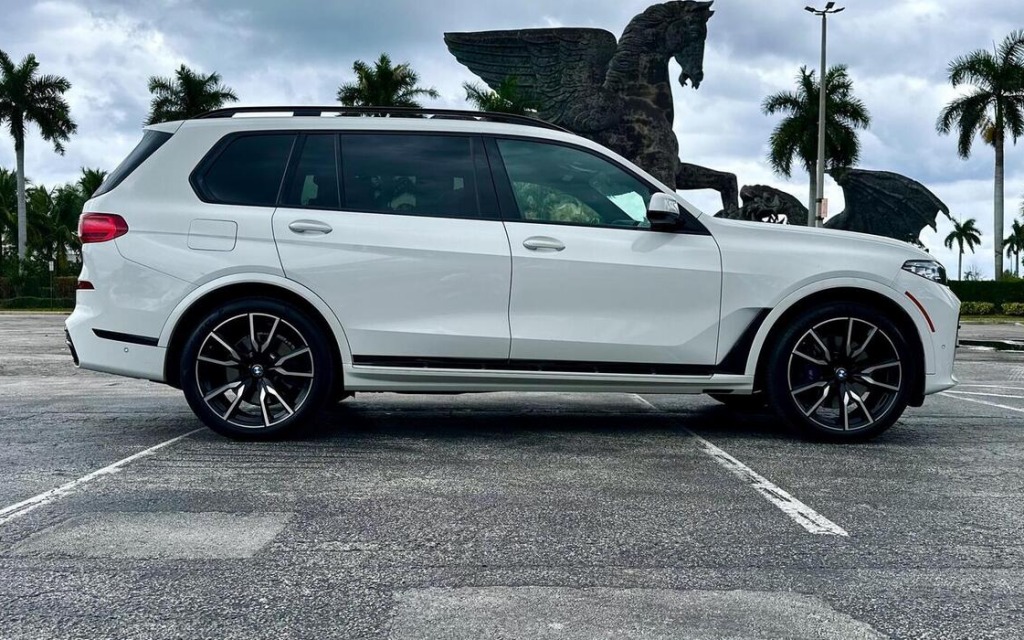 BMW X7