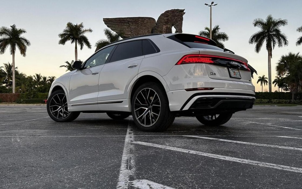 Audi Q8