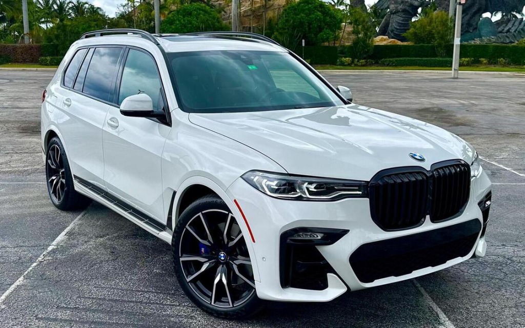 BMW X7