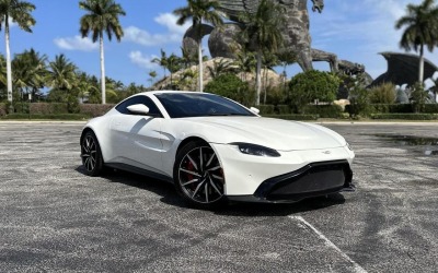 Aston Martin Vantage